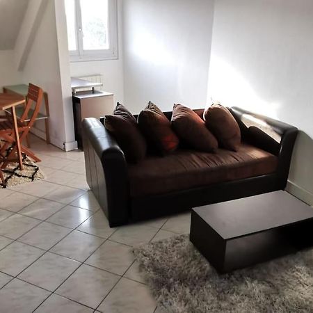 F2 35-44M2 9 Mins Voiture Chateau 4Pers 1Ch+Sejour Le Chesnay  Bagian luar foto
