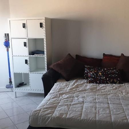 F2 35-44M2 9 Mins Voiture Chateau 4Pers 1Ch+Sejour Le Chesnay  Bagian luar foto